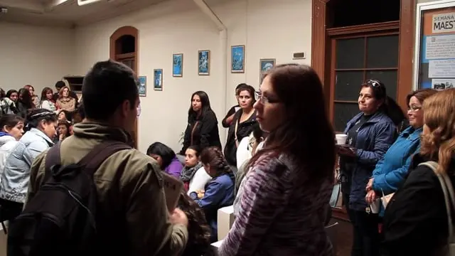 Docentes en paro indefinido