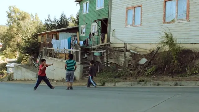 Escuela MAFI: La calle es de los niños