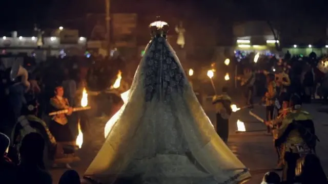 Reverencia a la Virgen